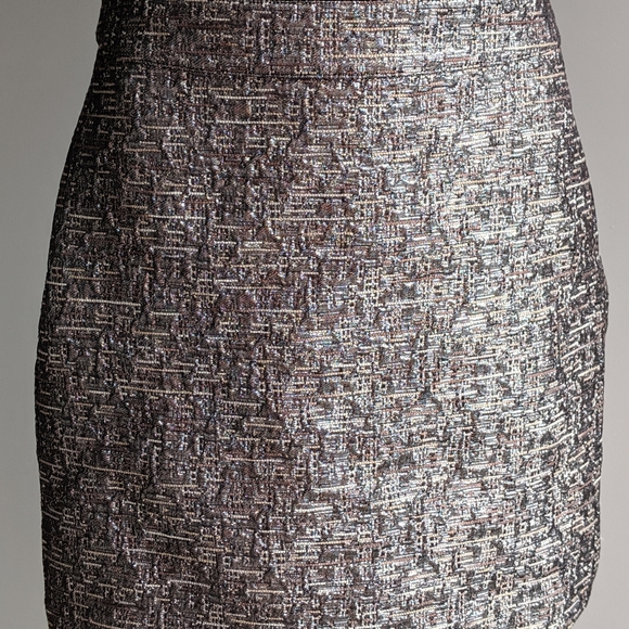 Banana Republic mini skirt - Picture 6 of 13